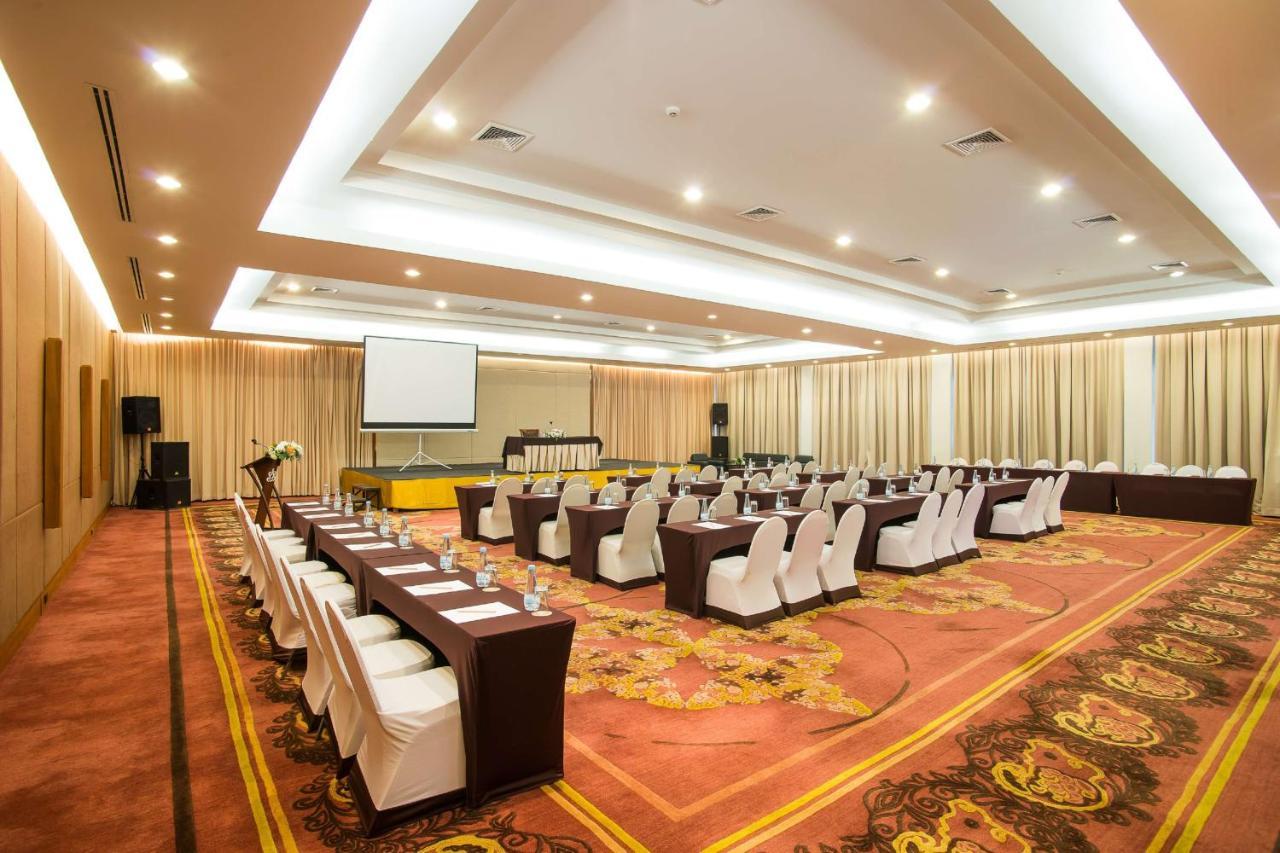 Si Maha Phot Tawa Ravadee Resort Prachinburi, A Member Of Worldhotels Distinctive מראה חיצוני תמונה