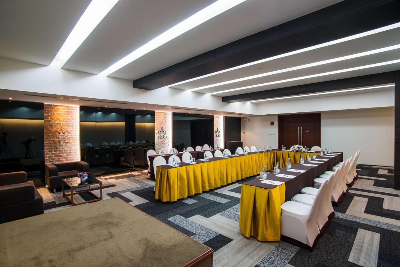 Si Maha Phot Tawa Ravadee Resort Prachinburi, A Member Of Worldhotels Distinctive מראה חיצוני תמונה